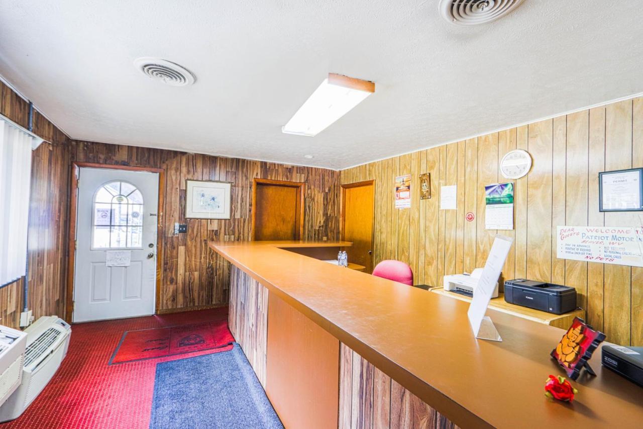 Patriot Inn Motel Beaver Wv, By Oyo Eksteriør bilde