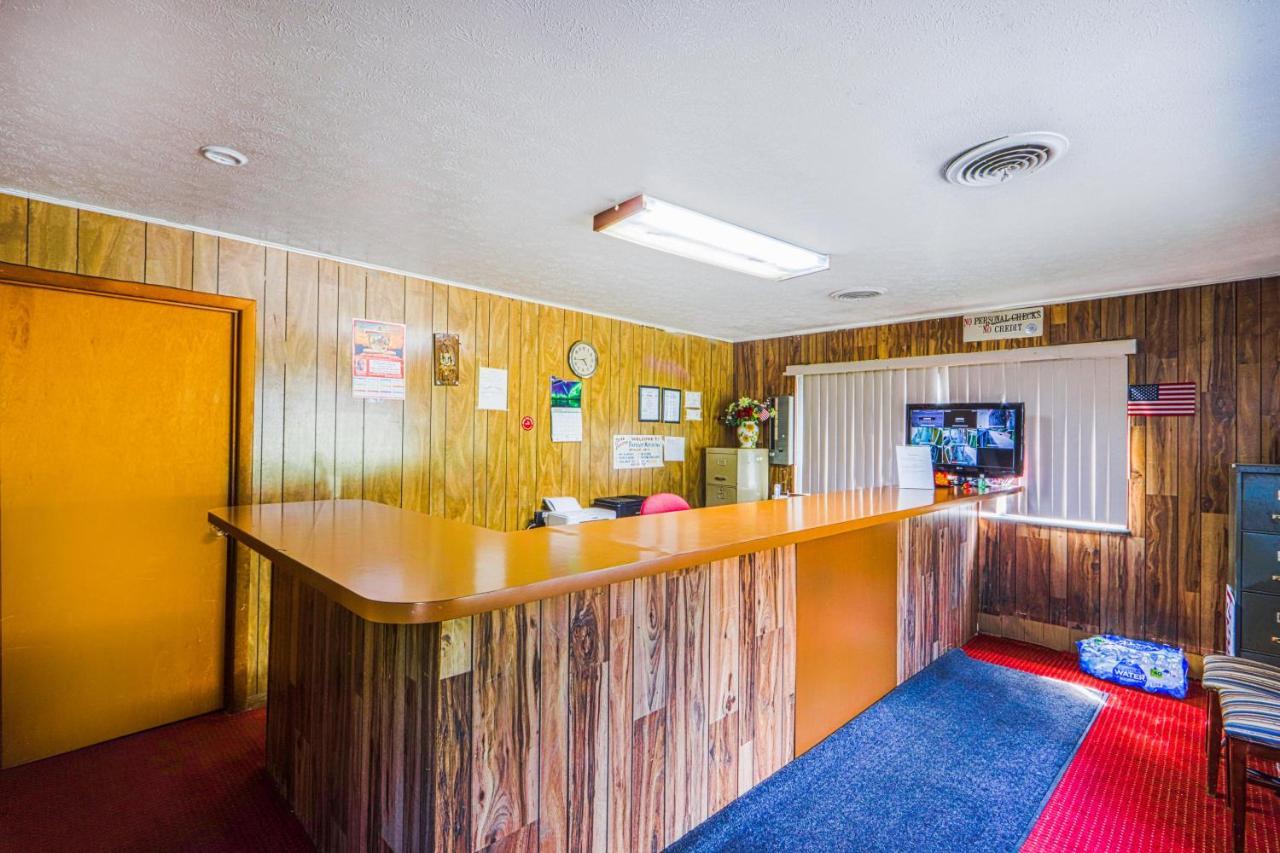 Patriot Inn Motel Beaver Wv, By Oyo Eksteriør bilde